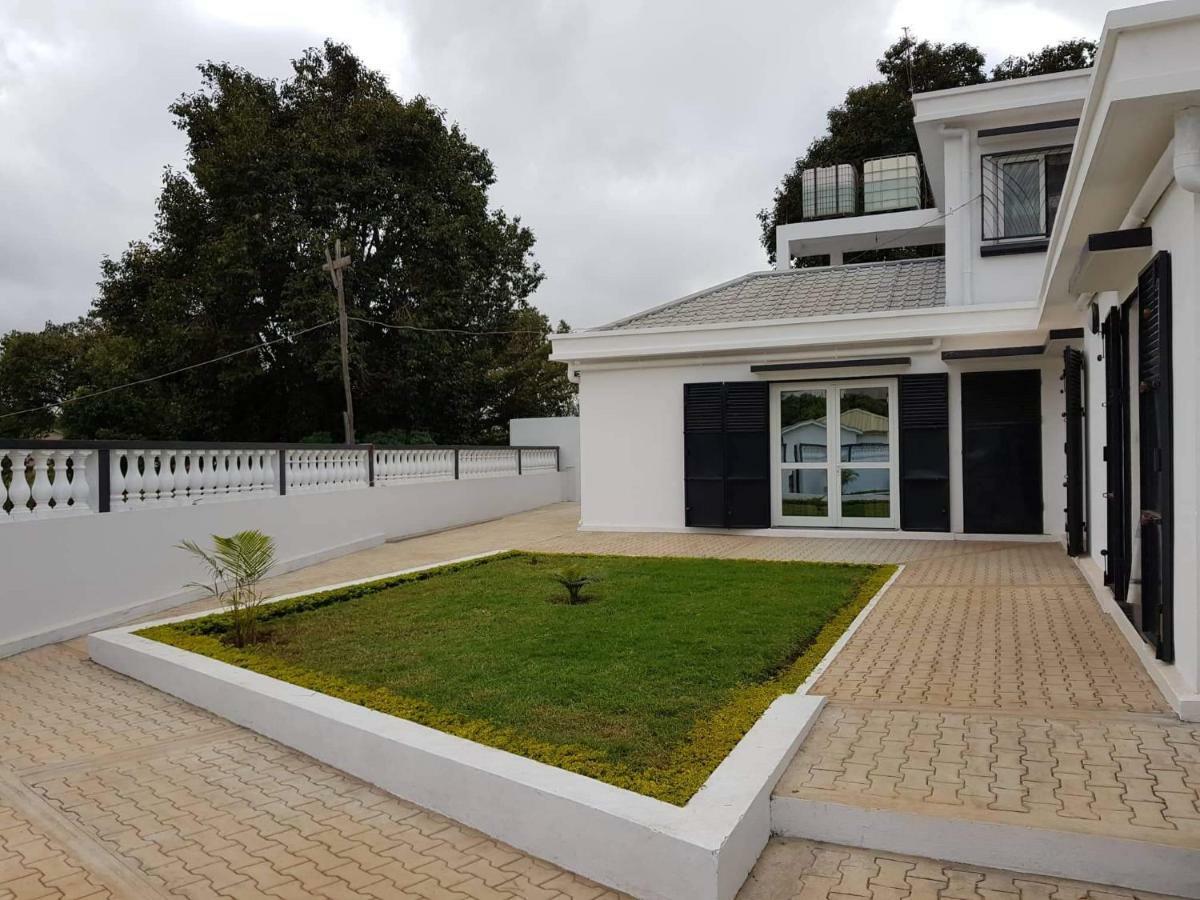Chambre d'hôtes Valiha Ivato (Analamanga) Exterior foto